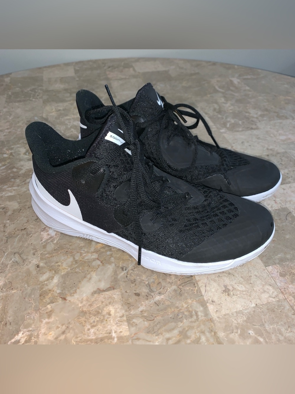Men’s Nike Zoom Hypercourt Volleyball Sneakers Shoes Size 7.5 Mens Black White